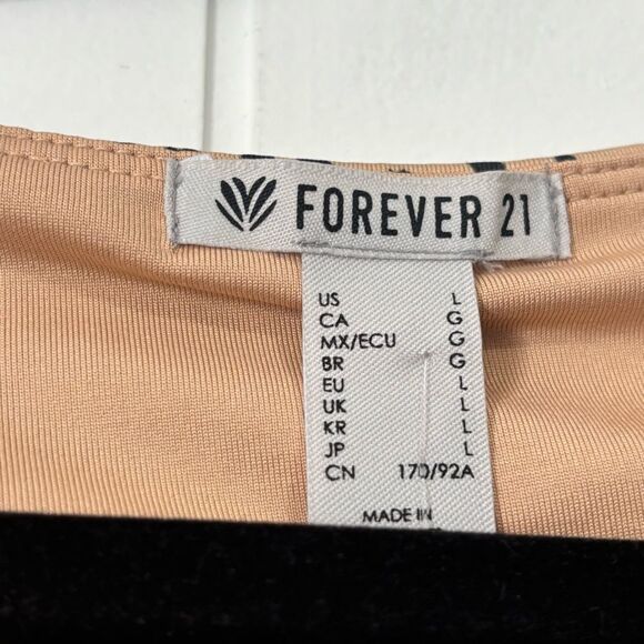 Forever 21 Tan Leopard Print Longline Square neck Sports Bra NWT Large - Picture 2 of 6